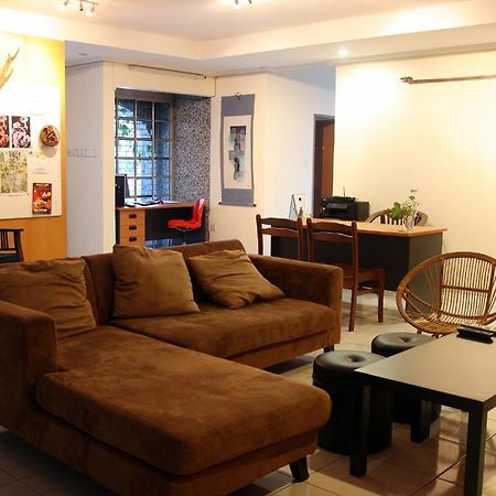 Morning Glory Guest House Kuching Extérieur photo
